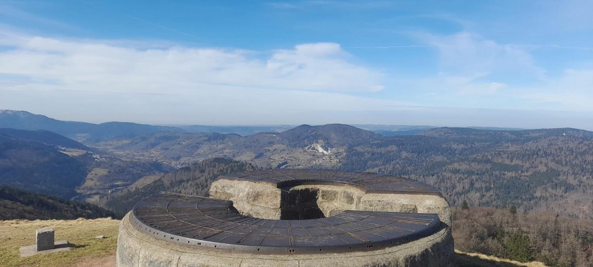 Villa Les Randogodilleurs Avec Jacuzzi A 2Kms Des Pistes Et 350M Du Theatre Du Peuple ! à Bussang Extérieur photo